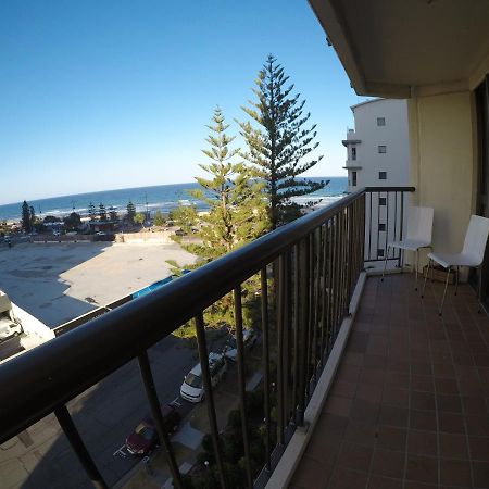 גולד קוסט Surfers Holiday Apartments מראה חיצוני תמונה