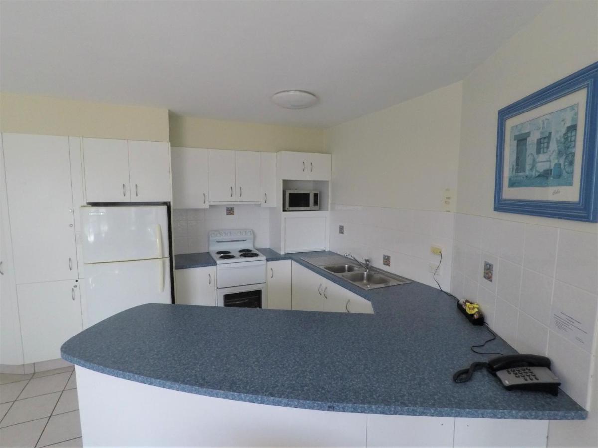 גולד קוסט Surfers Holiday Apartments מראה חיצוני תמונה