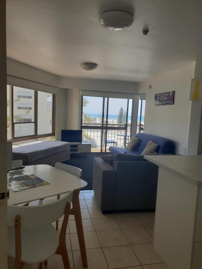 גולד קוסט Surfers Holiday Apartments מראה חיצוני תמונה