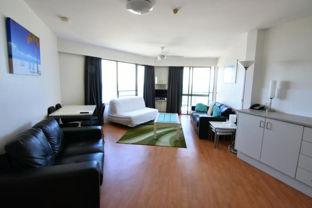 גולד קוסט Surfers Holiday Apartments מראה חיצוני תמונה